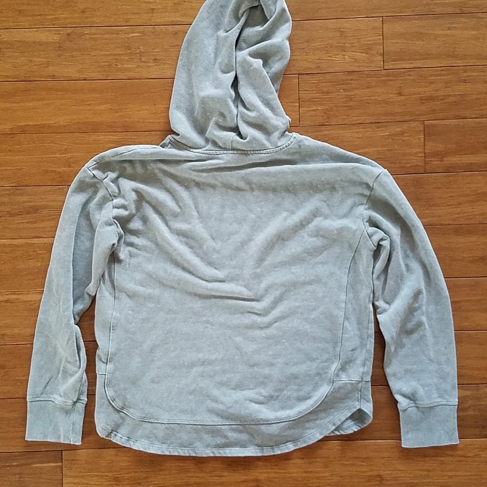 Universal Thread Sweatshirt - image 3